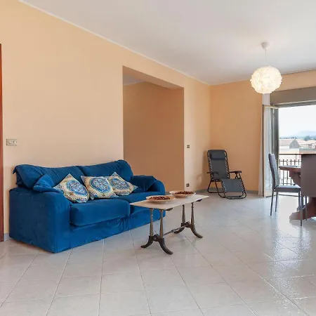 Belvilla By Oyo Sunny In Near Sea Apartment Giarre
