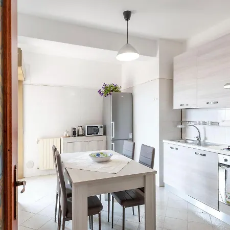 Belvilla By Oyo Sunny In Near Sea Apartment *