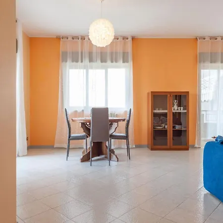 Appartamento Belvilla By Oyo Sunny In Near Sea Giarre